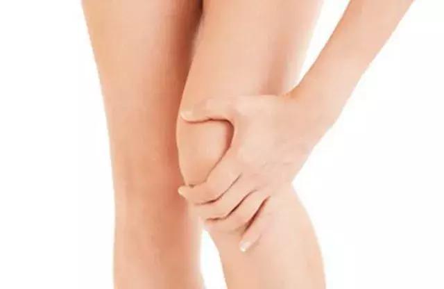 膝关节有轻微卡住的感觉怎么办,膝关节像被卡住疼痛怎么办