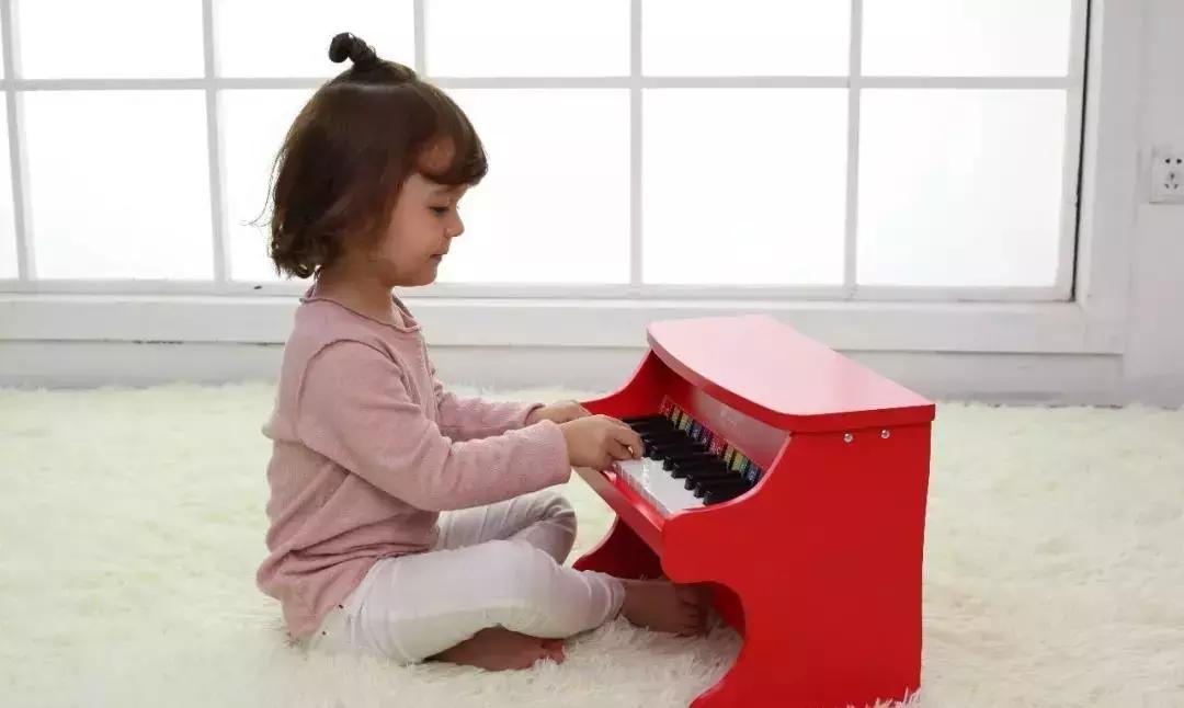 给孩子普及钢琴的魅力,儿童启蒙小钢琴推荐
