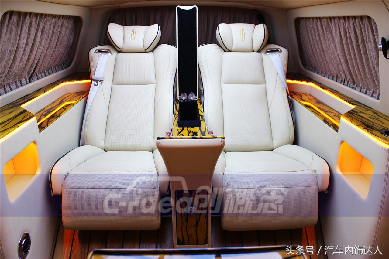 林肯领航员不加长第三排内饰,非凡领袖风范
