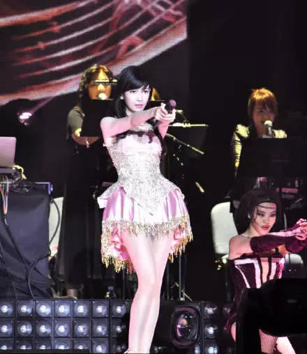 护肤年轻的秘诀,护肤冻龄秘诀