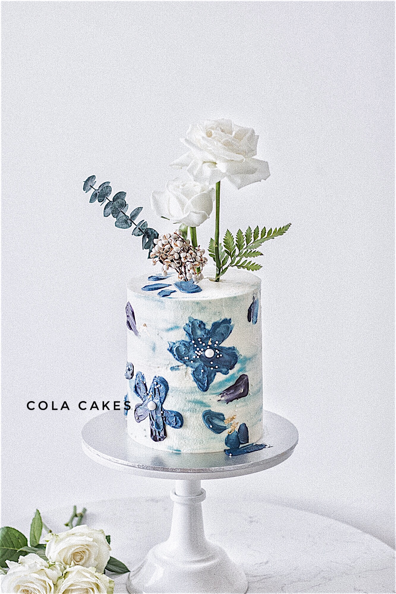 开一家300平的烘焙店需要多少钱,开一家烘焙店辛苦吗