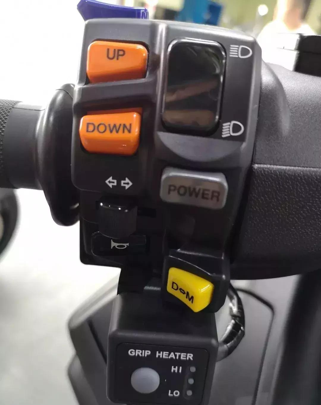 铃木650最新售价多少,铃木an650摩托车价格