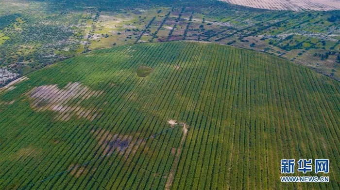 天空之眼瞰库布其沙漠