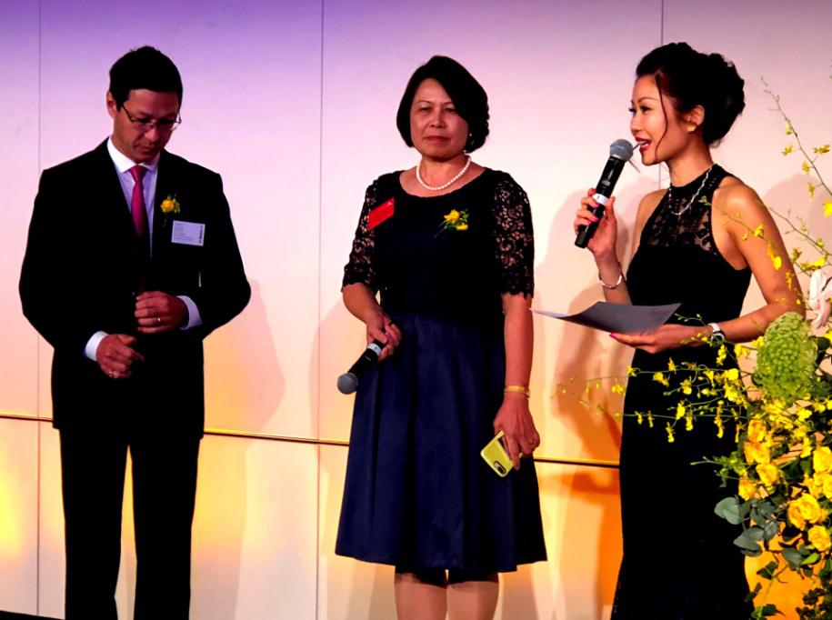 跨境电子商务的机遇与风险,进口跨境电子商务发展的三个阶段