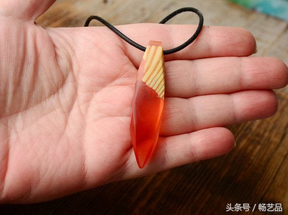 树脂水晶项链吊坠,圆形橄榄石项链吊坠设计