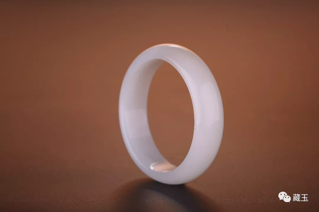 玉手镯定价规律,玉手镯的价格层次