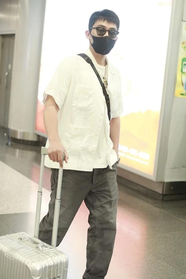 欧豪短裤穿搭,欧豪私服硬汉穿搭