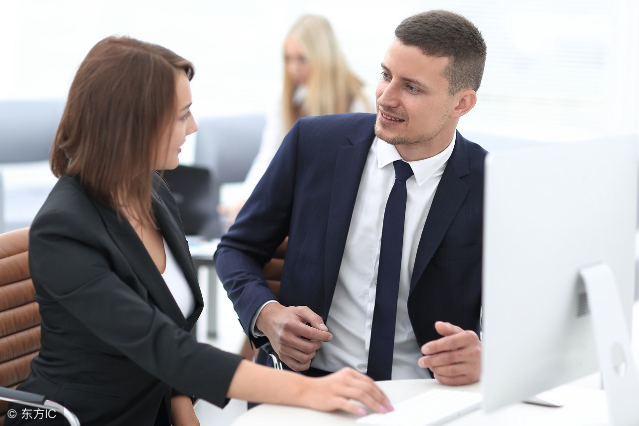 掌圣速来与网狐旗舰之间的竞争