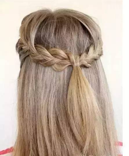 杨桃辫编发,杨桃辫怎么扎好看