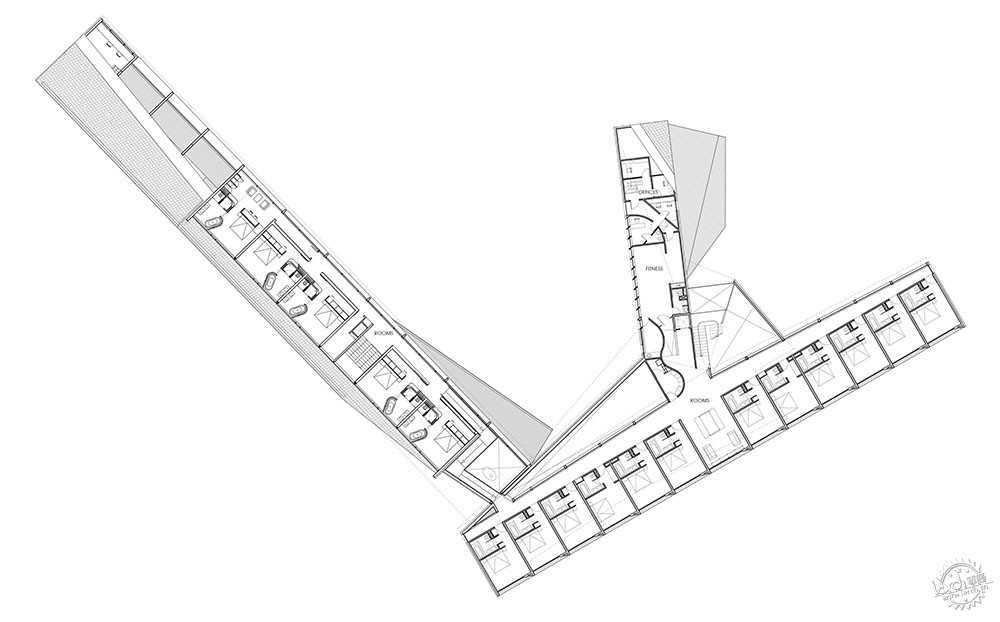 悬挑在山坡之上的海边酒店