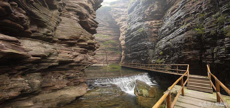 最美十大峡谷之一的太行山大峡谷,跨越三省太行山大峡谷风景