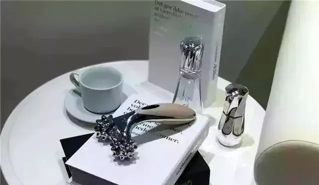 refa美容仪按摩颈纹,refa美容仪球掉了怎么装