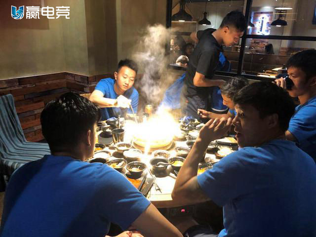 中超足球队员白斩鸡,中超白斩鸡视频