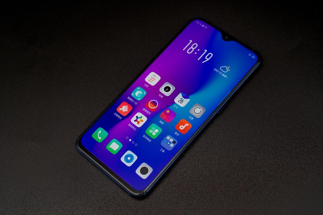 oppor17是属于什么刘海屏,水滴屏真香oppor17极速上手体验