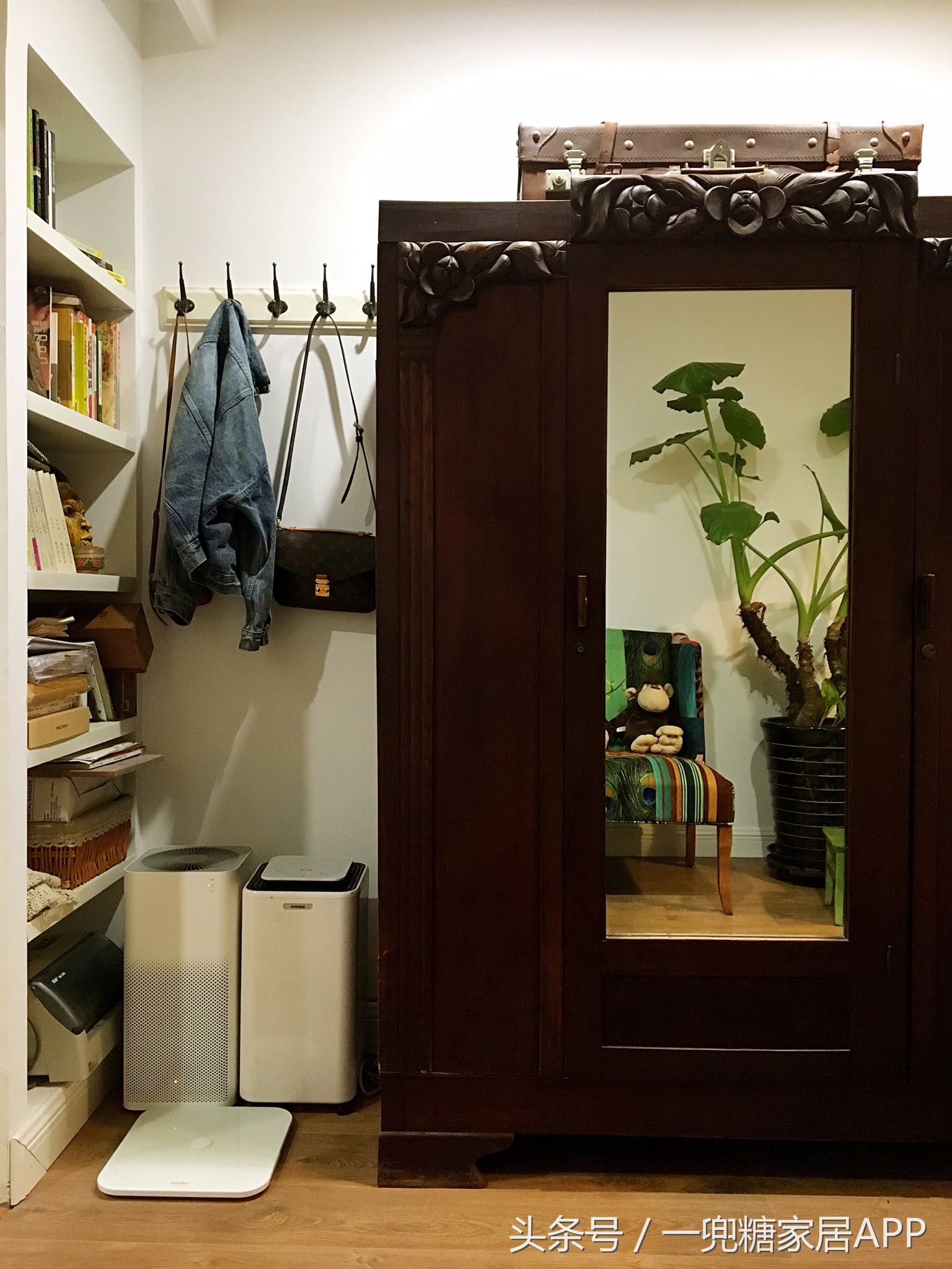 老式缝纫机桌子,老式缝纫机小桌子