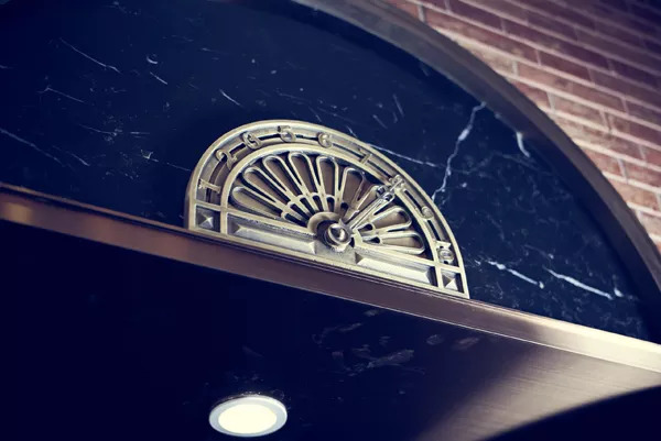 每人10道菜！新西兰冰淇淋畅吃！拔草新开业英迪格“仙气中餐”！