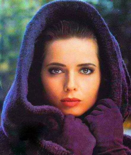 IsabellaRossellini一位与兰蔻有着35年恩怨的传奇女神