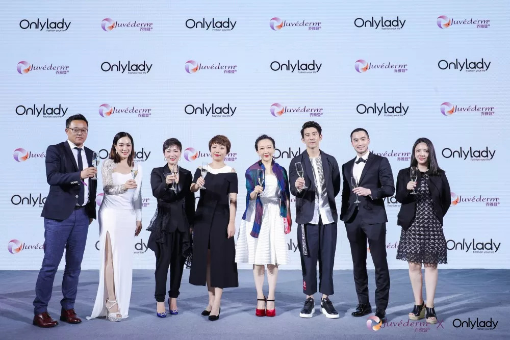 最近参加了一场女性论坛，我是其中唯二的男生？