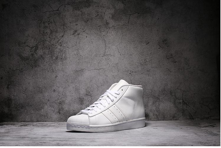 《这！就是灌篮》周杰伦、林书豪、李易峰都上脚了什么鞋