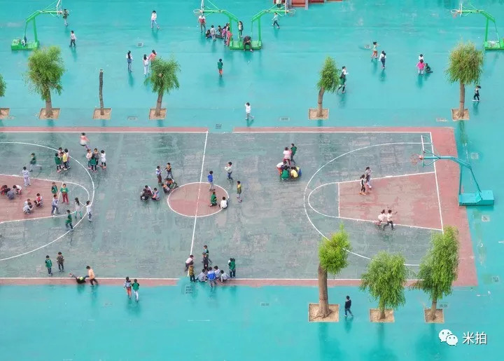 这个夏天，100位年轻的摄影师在这里C位出道！