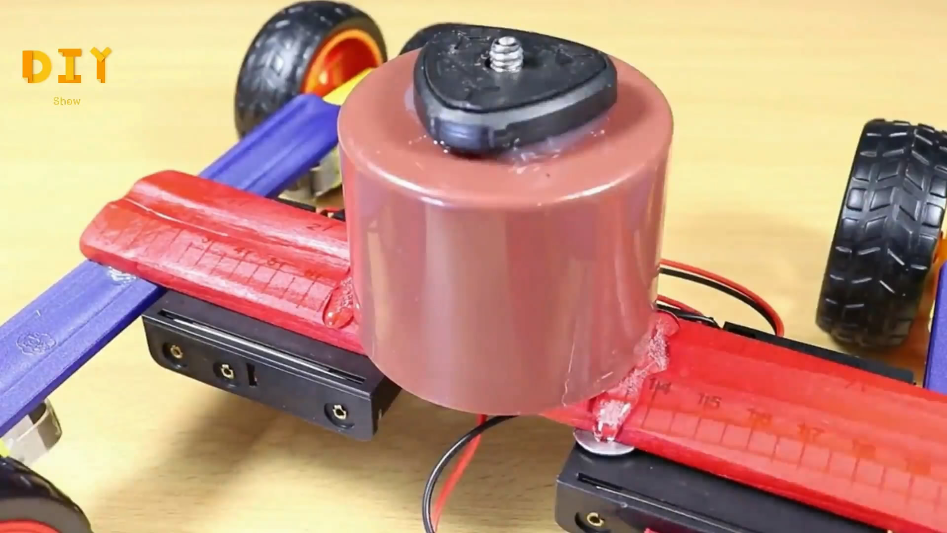 DIY手工制作遥控车,diy自制遥控车