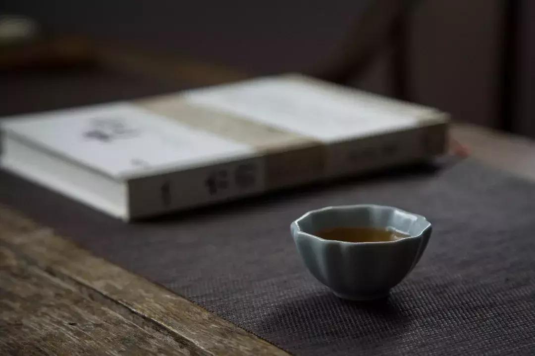 一道「红玉茶香熏鸡」引发的思考