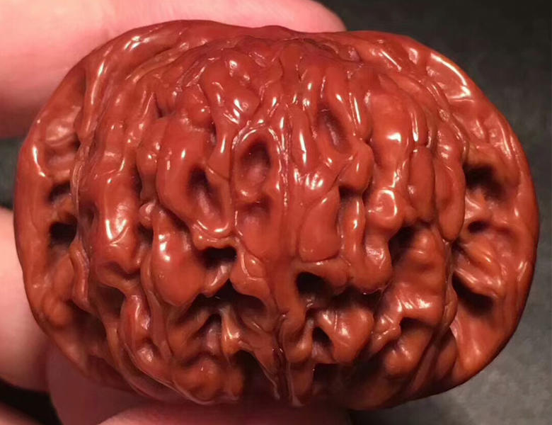 文玩核桃可以用酒泡吗,文玩核桃可以用白酒吗