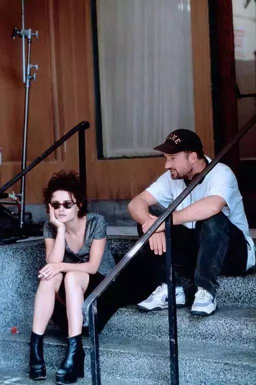 大卫芬奇七宗罪完整版,大卫芬奇七宗罪讲的什么