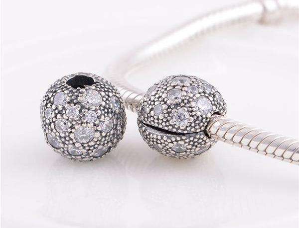 明明可以靠脸吃饭偏偏要靠嘴,明明可以靠脸吃饭偏偏要靠实力