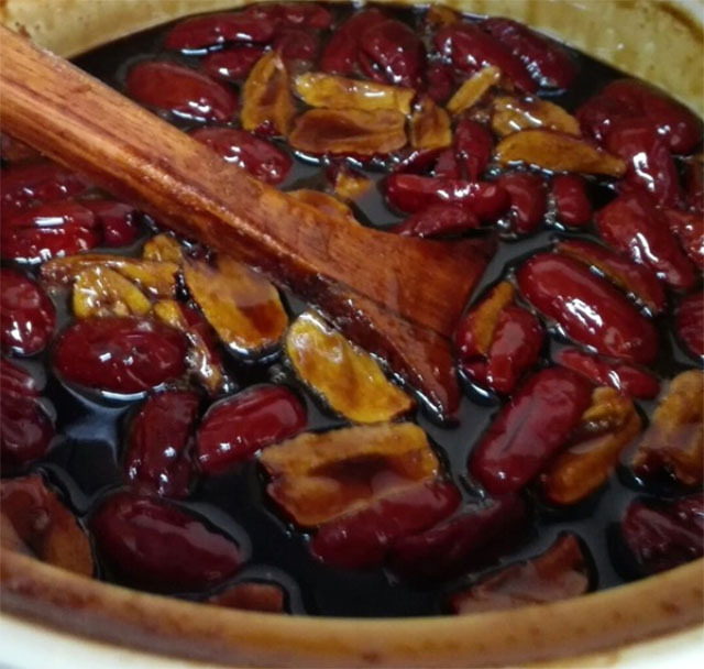 卵巢年轻的女人,来月经时会有4个习惯,你若有2个以上,那也很好