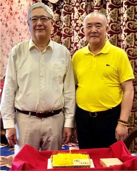 华联集团董事长照片简历,华联董事长董炳根视频