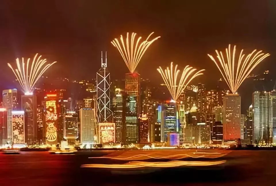 成都去香港坐飞机还是高铁划算,成都坐动车直接到香港攻略