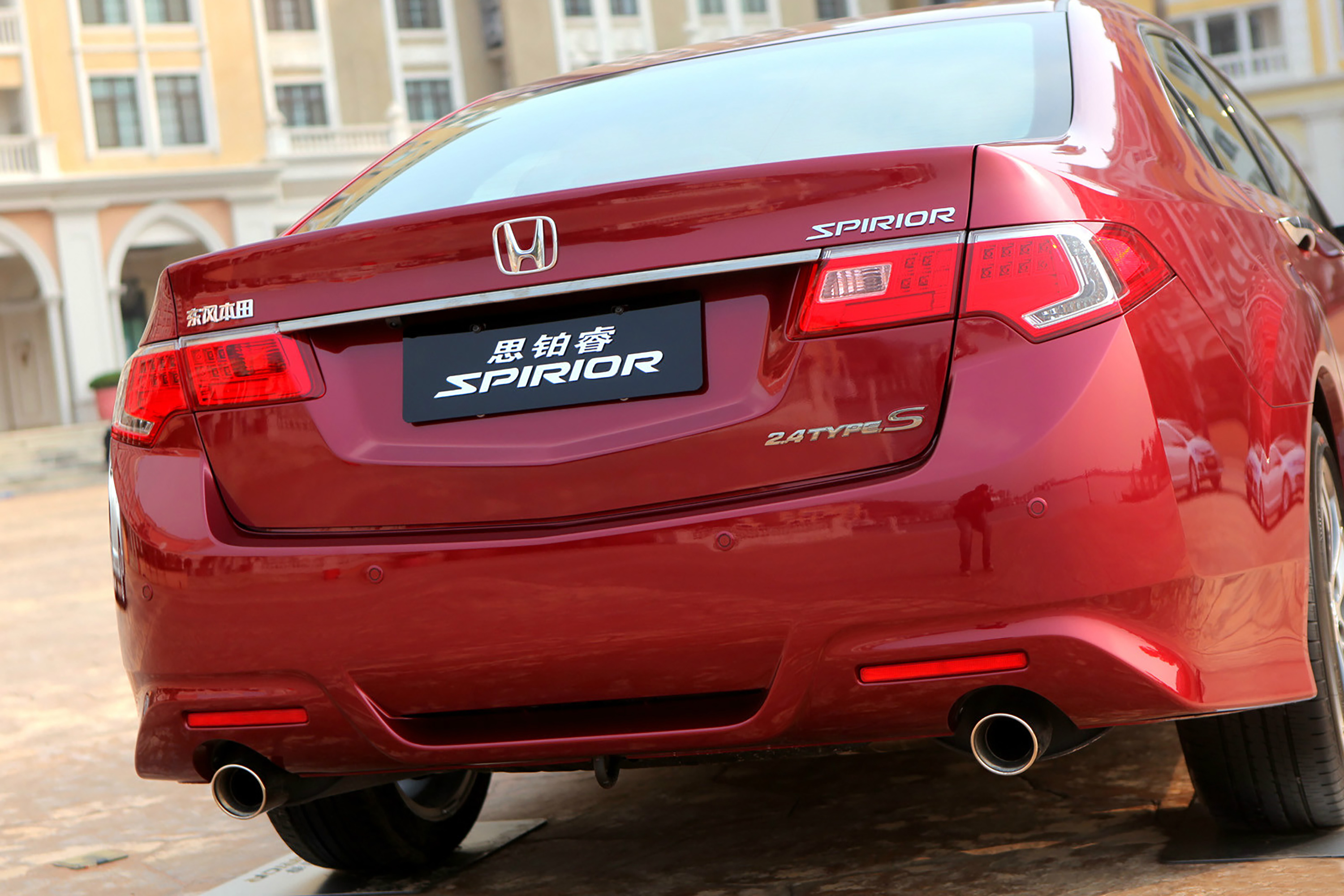 东风本田思铂睿si二手价格,18年本田思铂睿2.0经典版
