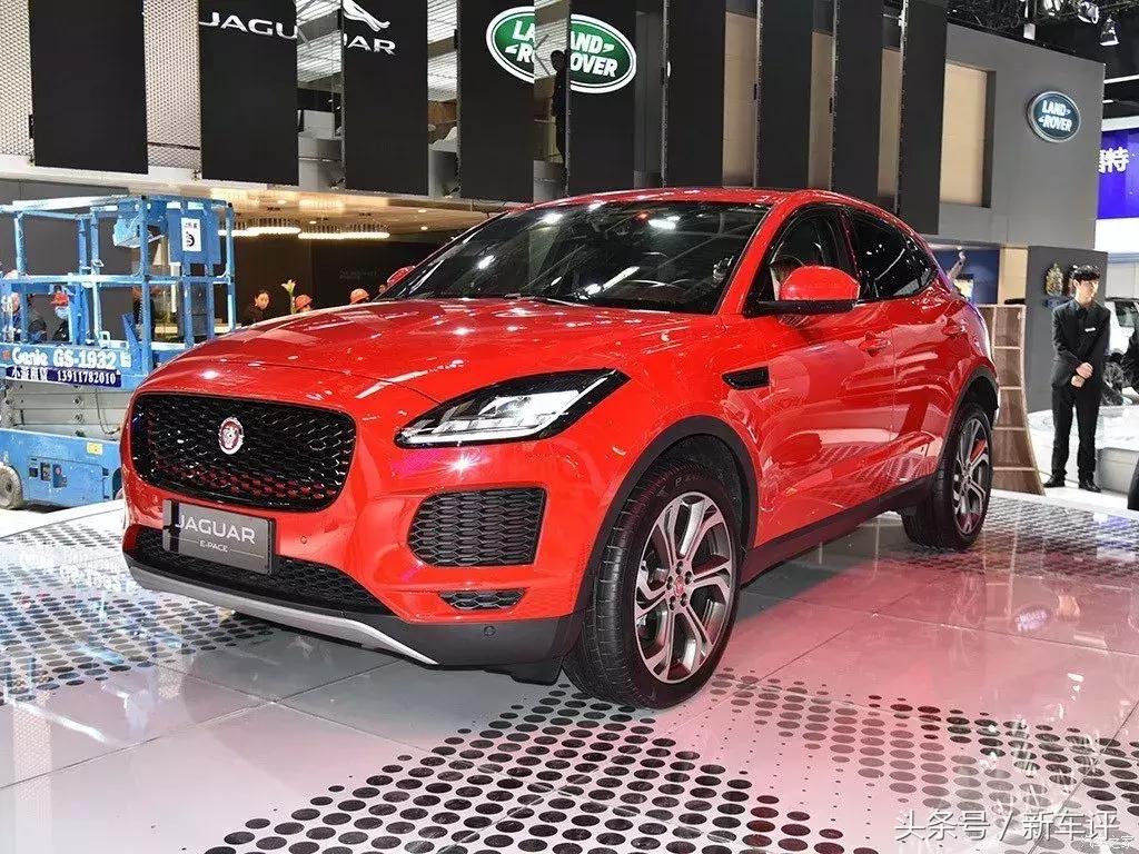 捷豹e-pace2024耀黑运动版空间,捷豹e-pace2024耀黑运动版入手