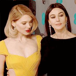 她是全球公认的最性感女神，“裸露”却不情色的人间*物尤**！