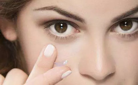 美瞳没选好,美瞳没度数的好还是有度数的好