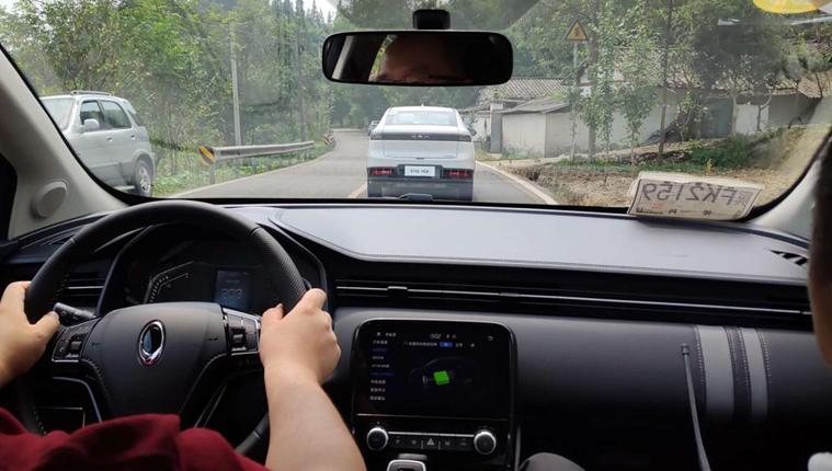 充一次电开一周,还带刹车动能回收,欧拉iQ不到10万开回家?