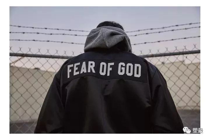 铁皮人邀请你加入“潮流玩家对喷群（499人）”