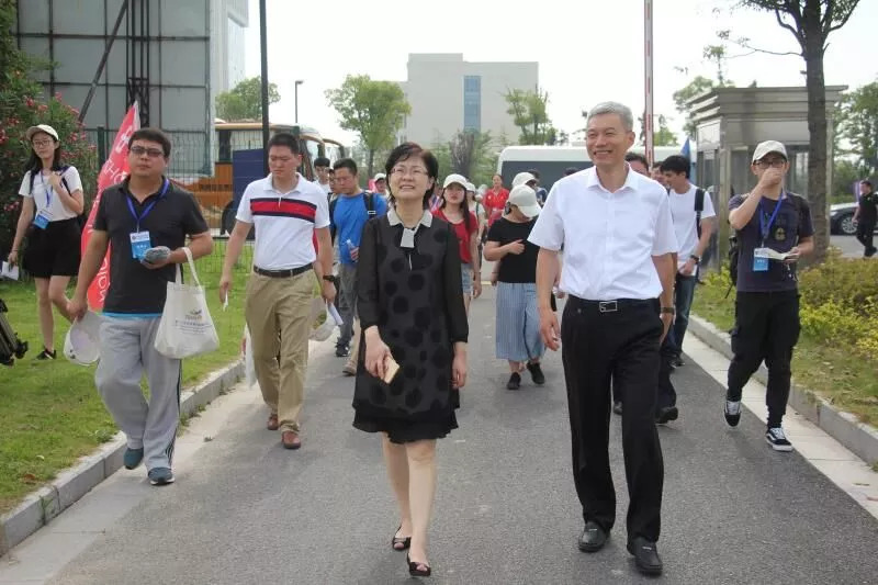 海门体育中心暑假,海门体育中心新消息