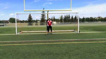 教你学踢球,学踢足球飞球