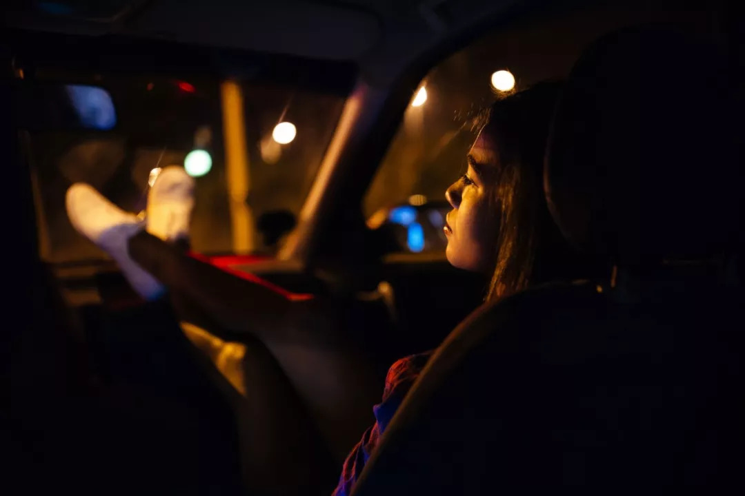 打车时遇到的危险事,打车遭遇不测如何自救