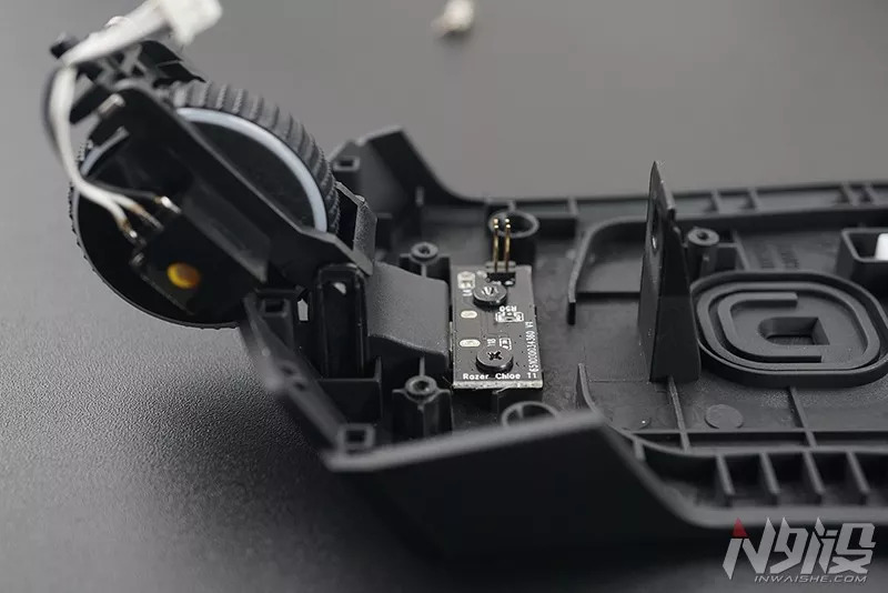 雷蛇曼巴眼镜蛇鼠标偶尔失灵,雷蛇曼巴眼镜蛇无线版用什么微动