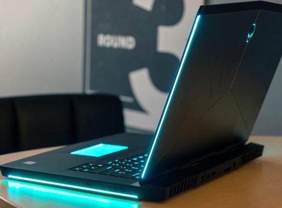 外星人游戏本15r5,外星人15r2游戏本