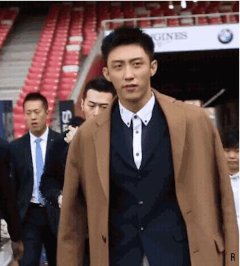 黄景瑜为什么那么迷人,网友怎么评价黄景瑜