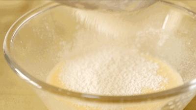 宝宝辅食加米粉好还是米乳好,宝宝辅食跟奶粉