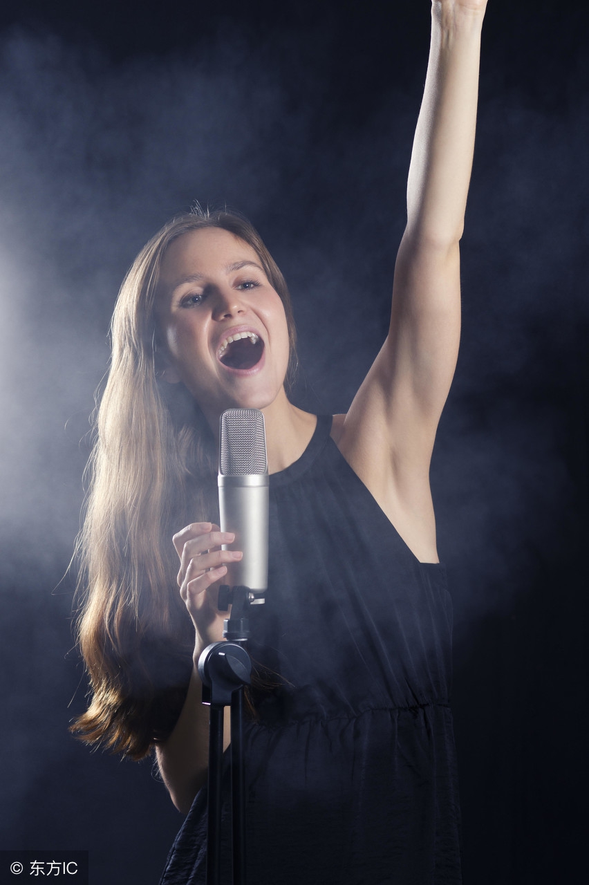 唱歌没有感情怎么办,唱歌全是感情没有一点技巧