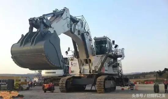 世界上最大的液压挖掘机,全球最大液压挖掘机