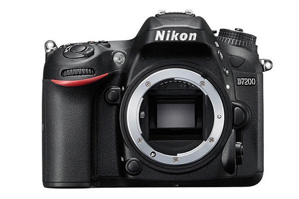 尼康d7200价格为什么暴跌,现在尼康d7200值得入手吗