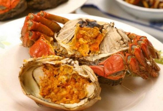 螃蟹怎样蒸蟹黄不漏出来,螃蟹要怎么蒸好吃