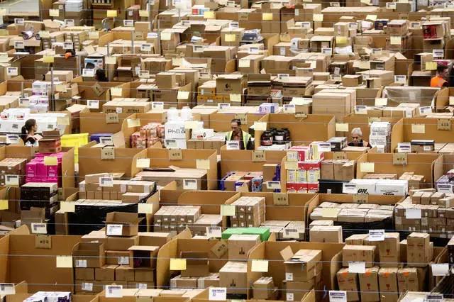 外媒：亚马逊变“拼多多”，中国人占领之后，部分产品90%是假货